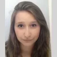 Anais, babysitter à Bordeaux