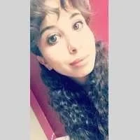 Imene, babysitter à Paris