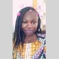 Awa Mody, babysitter à Choisy le Roi