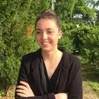 Manon, babysitter à Nice