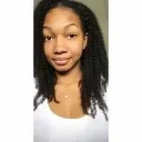 Alicia, babysitter à Toulouse