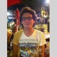 Nicolas, babysitter à Paris