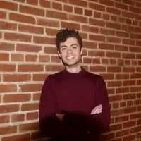 Pierre Yves, babysitter à Paris