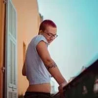 Alice, babysitter à Nice