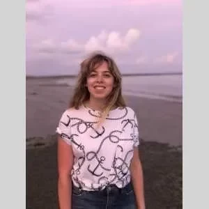 Marie-stella, babysitter à Paris