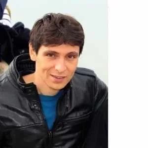 Samy, babysitter à Paris