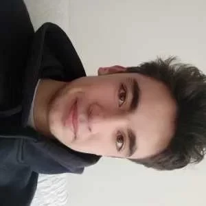 Thomas, babysitter à Paris