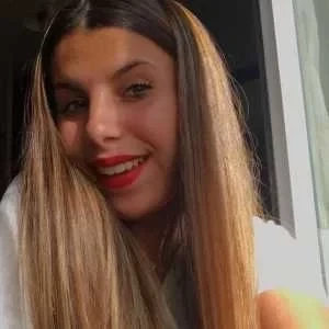 Ines, babysitter à Paris