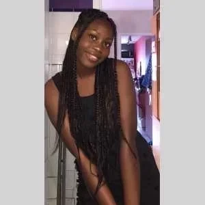 Fareyn, babysitter à Paris