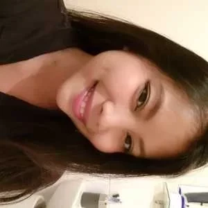 Delgie , babysitter à Paris