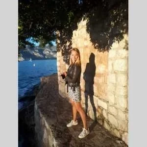 Claire, babysitter à Nice