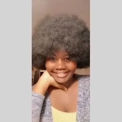 Alda kathya, babysitter à Toulon