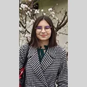 Angéline, babysitter à Paris