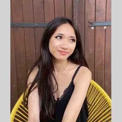 Sherilyn, babysitter à Saint Priest