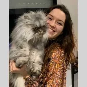 Léa, babysitter à Paris