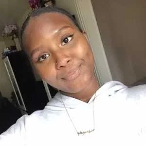 Mariama , babysitter à Paris