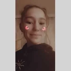 Inès, babysitter à Reims