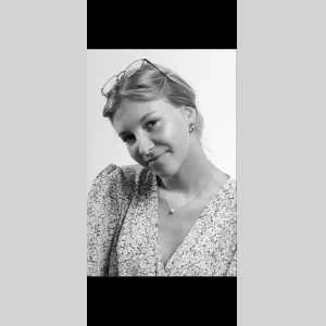 Maeva , babysitter à Bordeaux