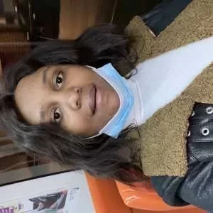 Lorinda, babysitter à Paris