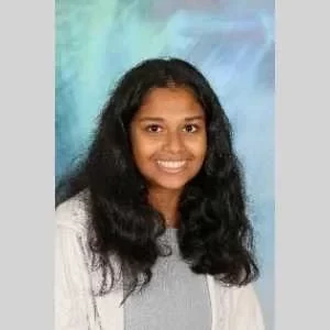 Thushany, babysitter à Paris