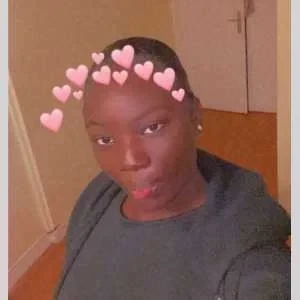 Fatou , babysitter à Paris