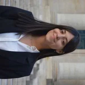 Elodie, babysitter à Paris