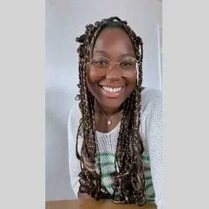 Lou, babysitter à Cagnes sur Mer