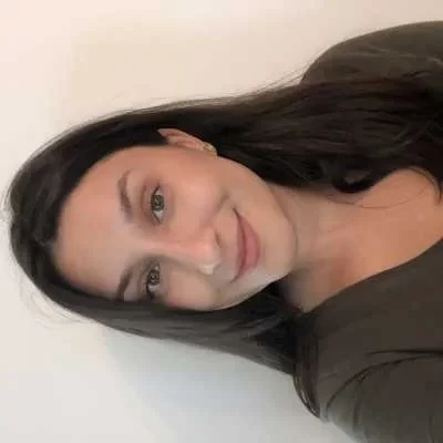 Mélyssa, babysitter à Nice