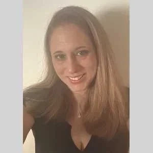 Jocelyne , babysitter à Melun