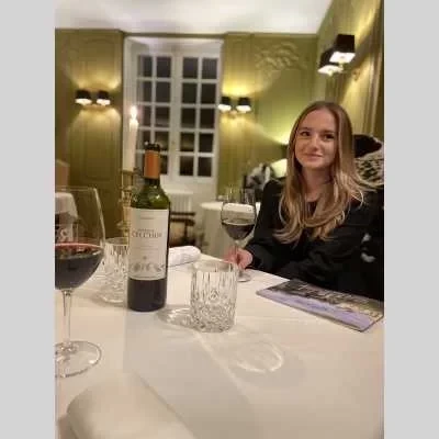 Camille, babysitter à Bordeaux