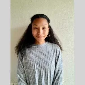 Elodie, babysitter à Bordeaux