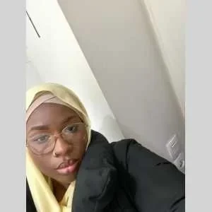 Aïssatou, babysitter à Paris