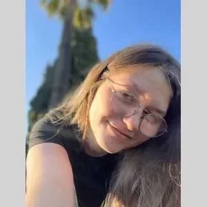 Sarah, babysitter à Nice