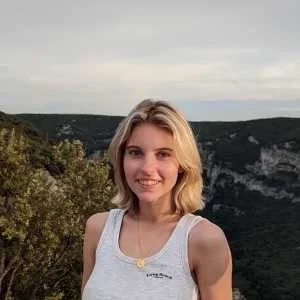 Blandine, babysitter à Paris