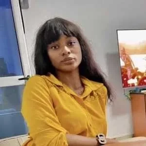 Mababa adelaide, babysitter à Paris