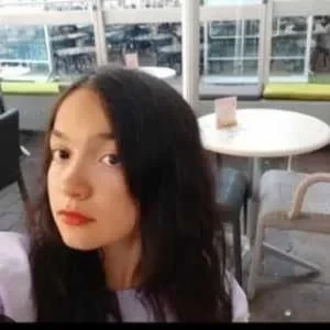 Lara, babysitter à Ermont