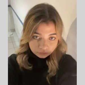 Clara, babysitter à Toulouse