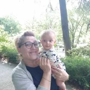 Miryam, babysitter à Paris