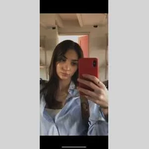 Eva, babysitter à Argenteuil