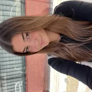 Lily, babysitter à Nice