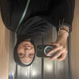 Lyla, babysitter à Paris