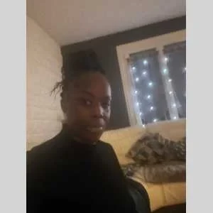 Adama, babysitter à Paris