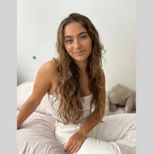 Emma, babysitter à Bordeaux